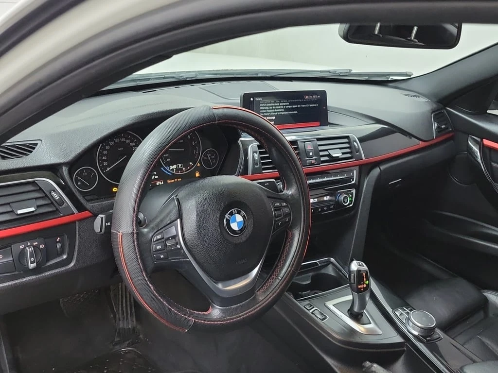 BMW 330 * 330I XDRIVE * CARFAX * ЦЕНА ДО БЪЛГАРИЯ - изображение 9