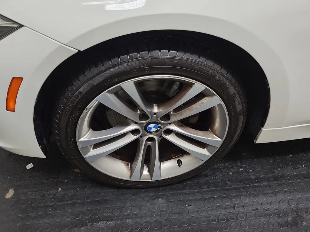 BMW 330 * 330I XDRIVE * CARFAX * ЦЕНА ДО БЪЛГАРИЯ - изображение 8