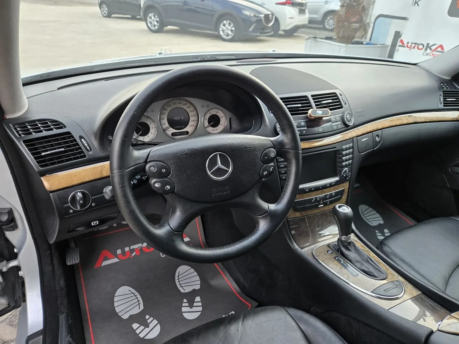 Mercedes-Benz E 220 EVO= 2.2CDI-170кс= АВТОМАТ= КСЕНОН= КОЖА= НАВИ - изображение 8