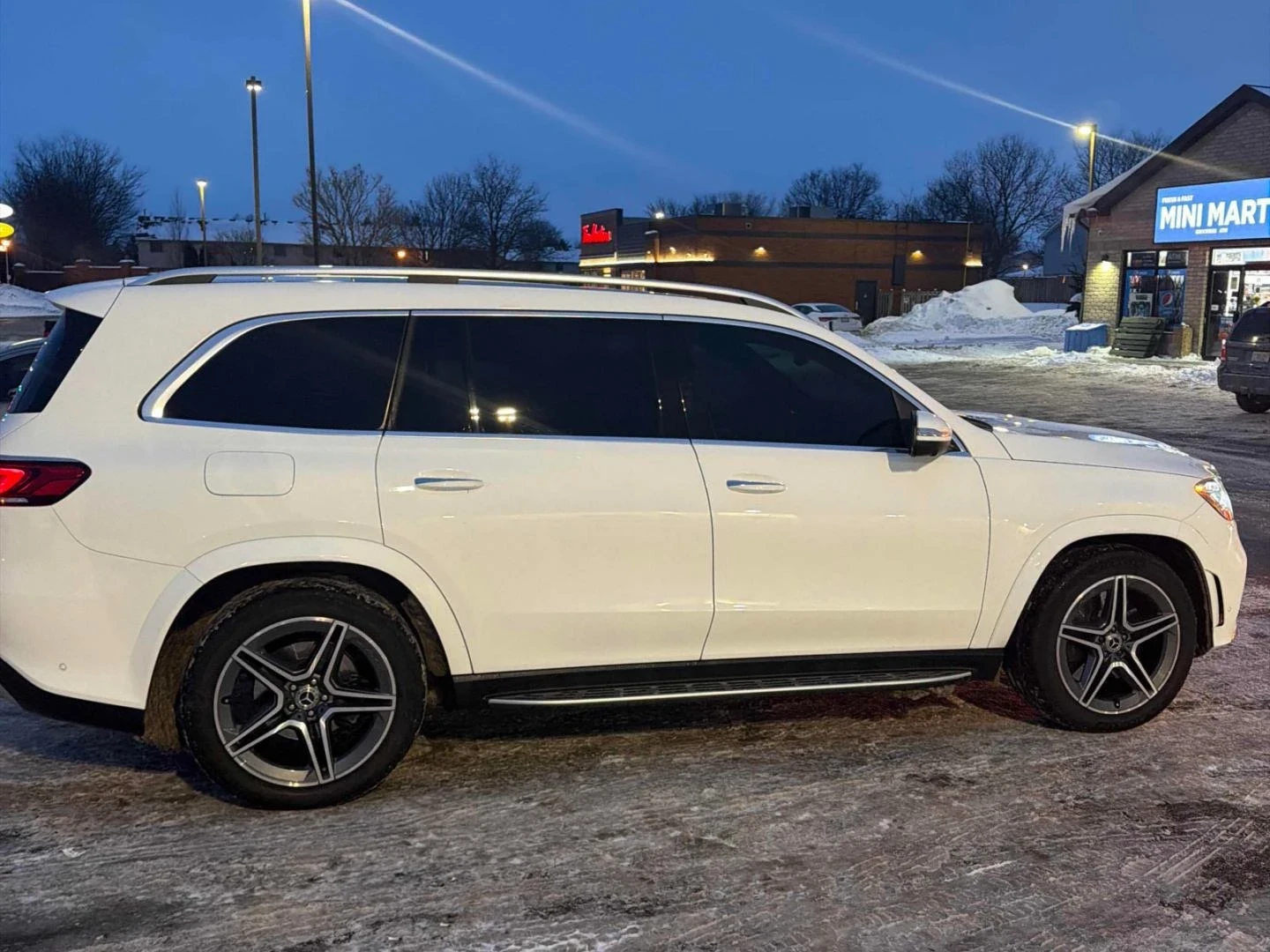 Mercedes-Benz GLS 450 4M* AMG-pkg* CARPLAY* Burmester* �����* �������*  | Mobile.bg � ����������� 5
