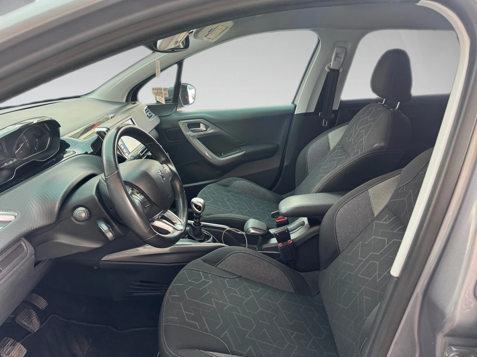 Peugeot 2008 1.6 E- BlueHDi  | Mobile.bg � ����������� 11