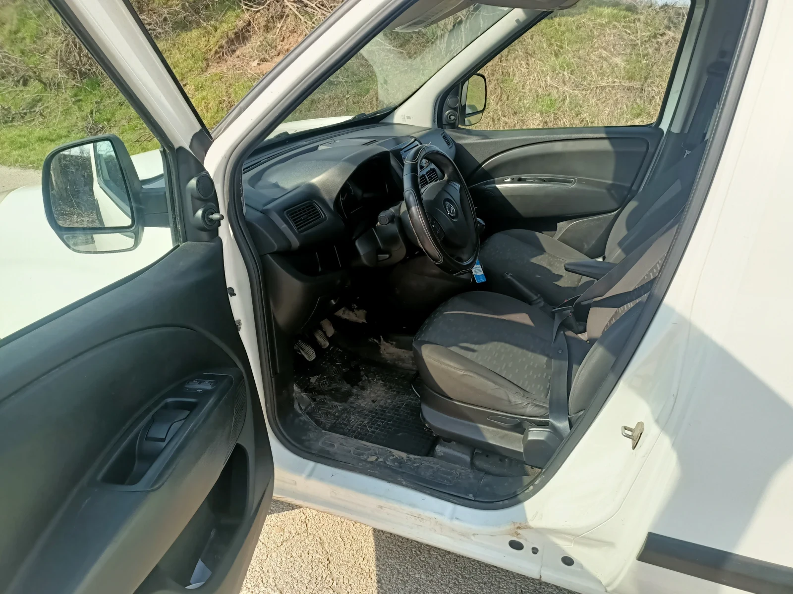 Opel Combo Opel Combo 1.6 CDTI, снимка 7 - Автомобили и джипове - 53708078