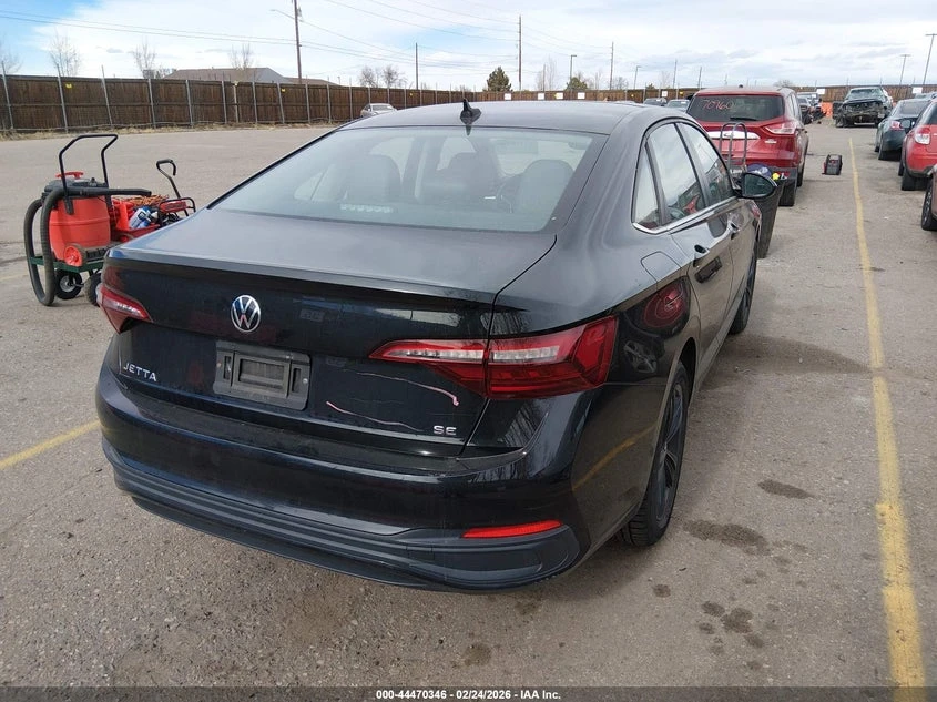 VW Jetta 1.5l Volkswagen 1.5T Se, снимка 4 - Автомобили и джипове - 53773819