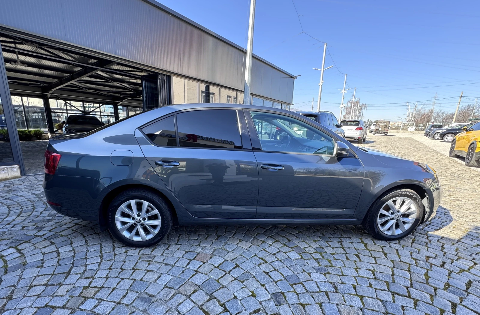 Skoda Octavia TSI, снимка 7 - Автомобили и джипове - 53808836