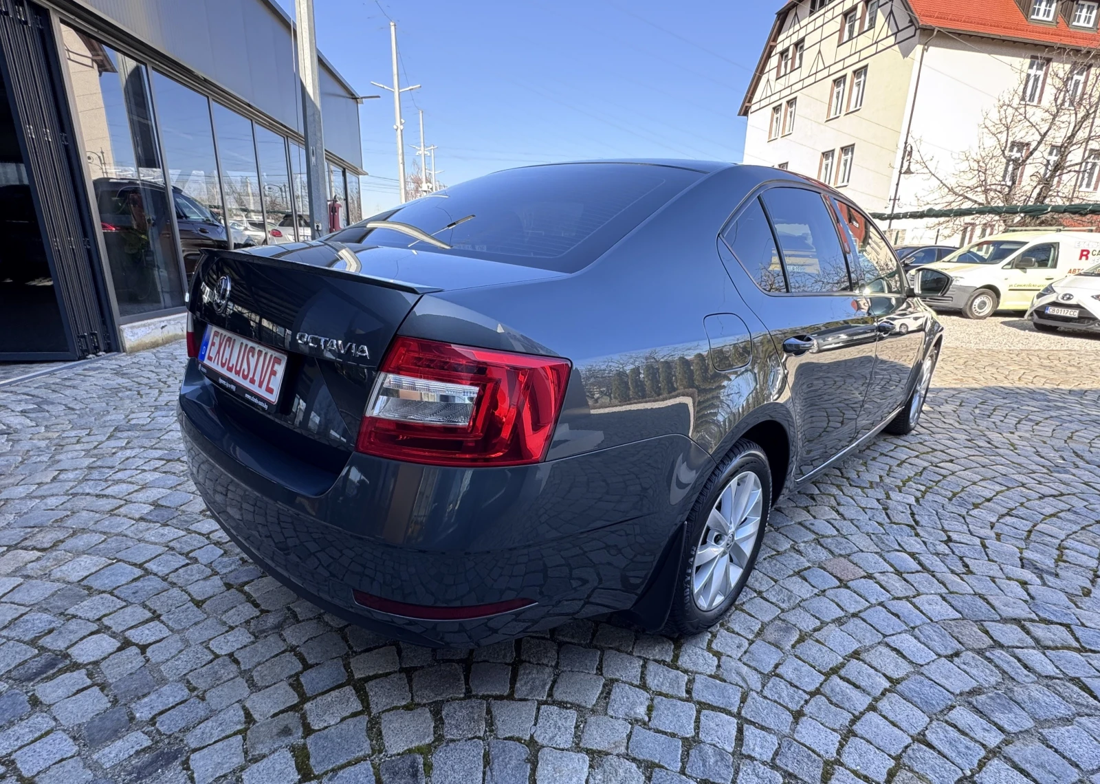 Skoda Octavia TSI, снимка 6 - Автомобили и джипове - 53808836