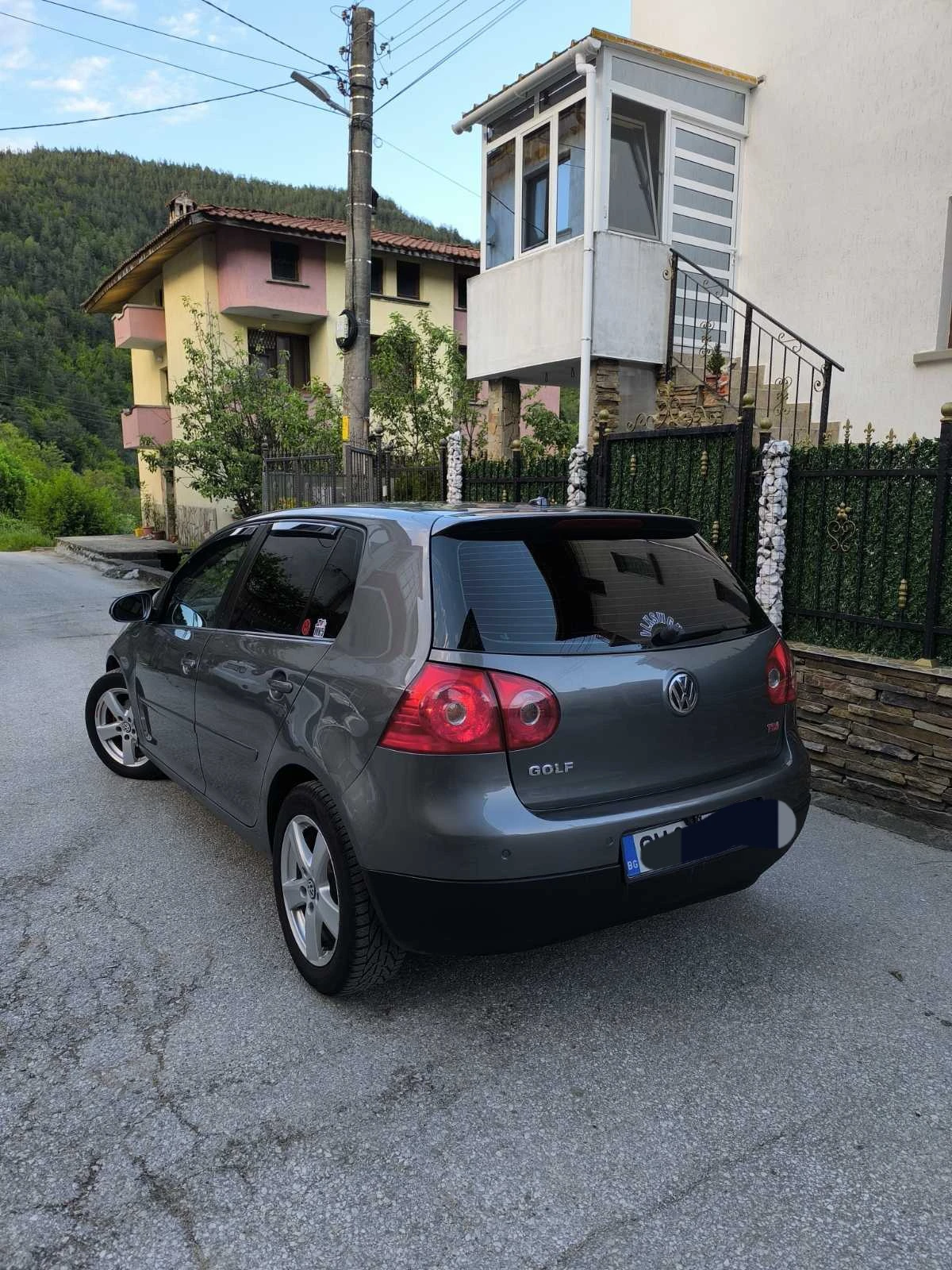 VW Golf 1.9TDI, снимка 3 - Автомобили и джипове - 54179421