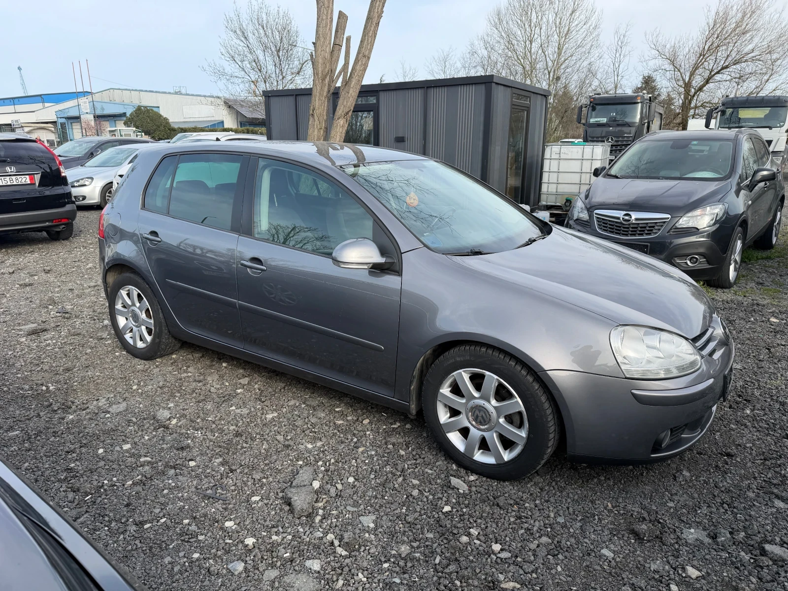 VW Golf 1.9 TD Automatic , снимка 4 - Автомобили и джипове - 54195904