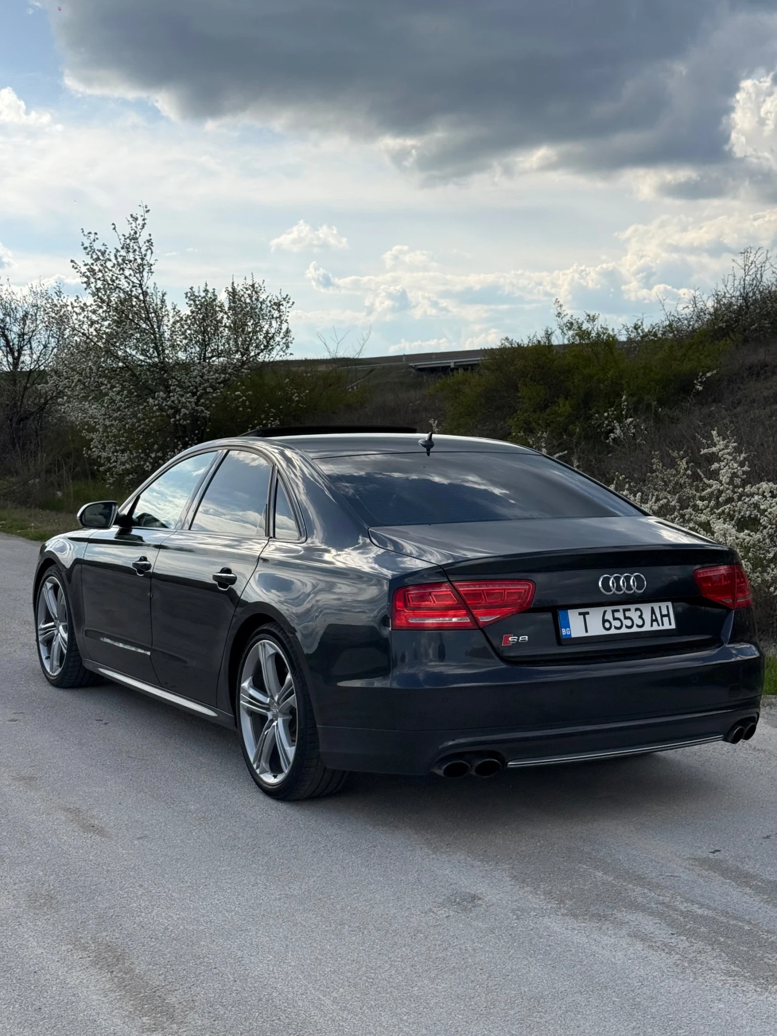 Audi S8, снимка 3 - Автомобили и джипове - 54284889
