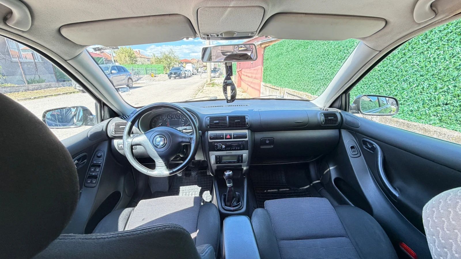 Seat Leon 1.9 TDI , 110 h.p, снимка 15 - Автомобили и джипове - 54305751