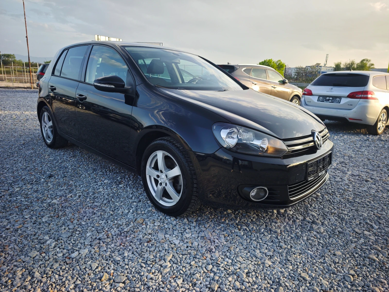 VW Golf 2.0TDI автоматик, снимка 3 - Автомобили и джипове - 54511773