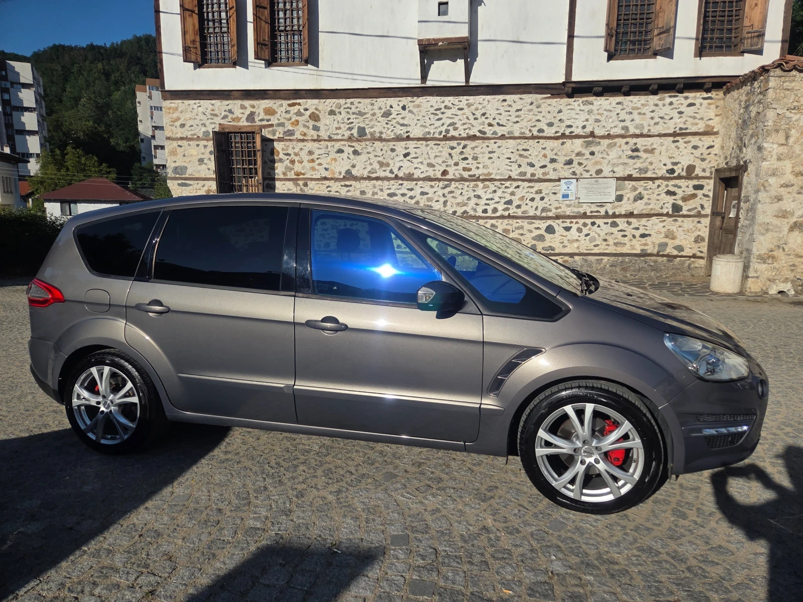 Ford S-Max 2.0 TDCI   Lunar Sky / Dark Micastone, снимка 2 - Автомобили и джипове - 55494558