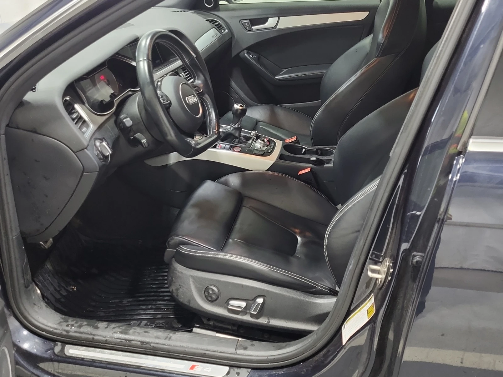 Audi S4 TECHNIK* NAVI* ПОДГРЕВ* 2 КЛЮЧА, снимка 5 - Автомобили и джипове - 55929153