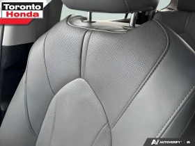 Toyota Highlander HYBRID LIMITED * 8 МЕСТЕН * AWD * CARFAX * , снимка 12