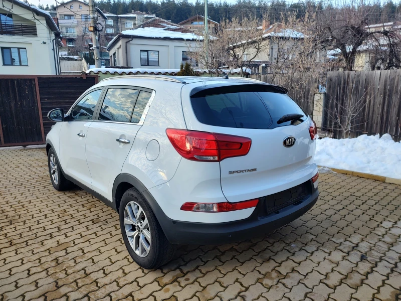 Kia Sportage = = 1.6-ГАЗ= = , снимка 6 - Автомобили и джипове - 48538023