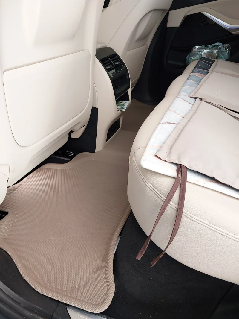 BMW X5 30d, снимка 8 - Автомобили и джипове - 52230393