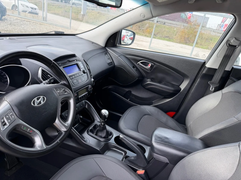 Hyundai IX35 1.7 CRDI(КАТО НОВА), снимка 11 - Автомобили и джипове - 52535520