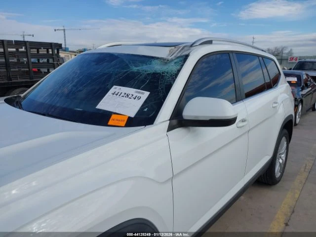 VW Atlas SEL, снимка 12 - Автомобили и джипове - 53384438