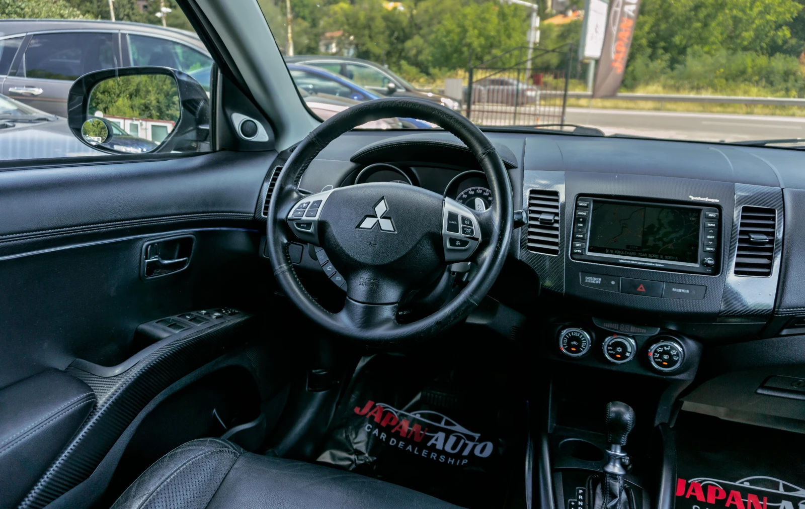 Mitsubishi Outlander 2.2 DI-D 4WD С ГАРАНЦИЯ! MНОГО ДОБРО СЪСТОЯНИЕ!  - изображение 9