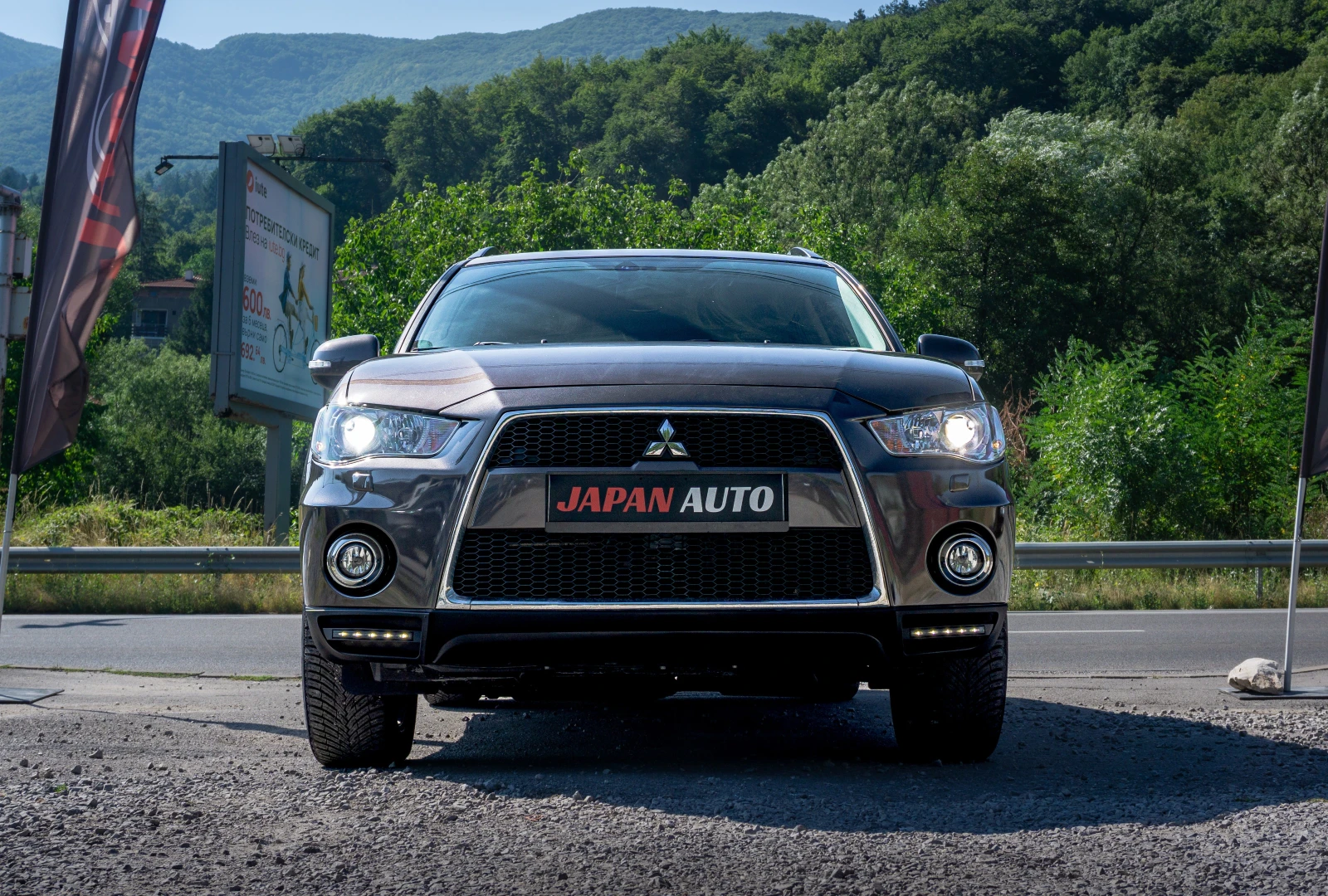 Mitsubishi Outlander 2.2 DI-D 4WD С ГАРАНЦИЯ! MНОГО ДОБРО СЪСТОЯНИЕ!  - изображение 2