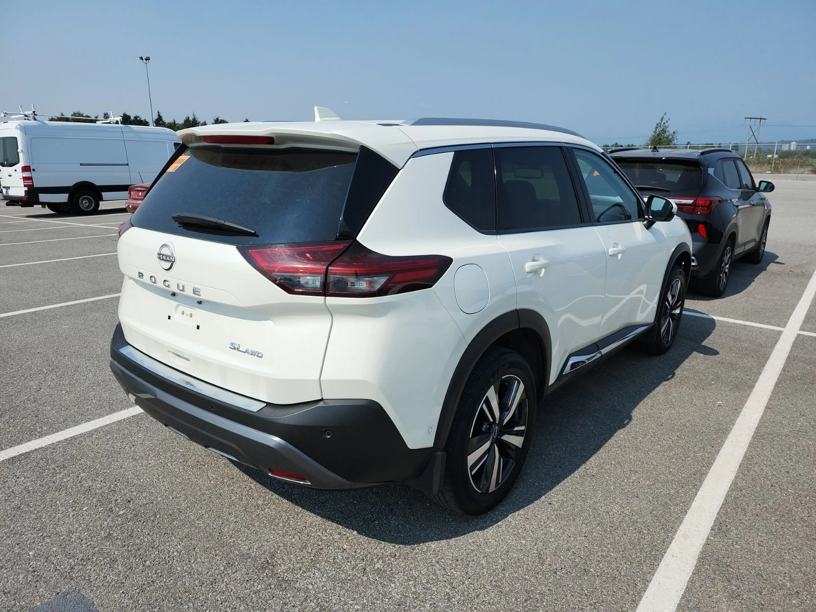 Nissan Rogue  - изображение 3