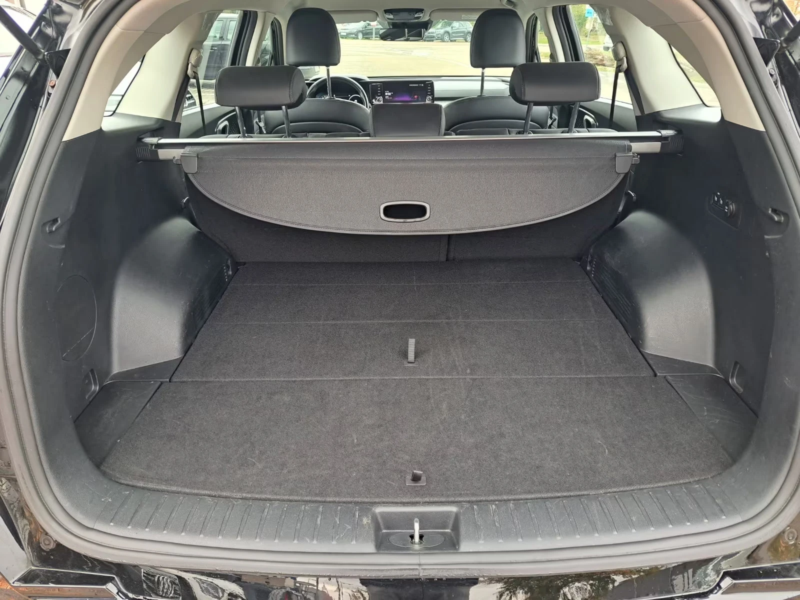 Kia Sorento 2.2/201HP/2WD/ACC/CAM/BSA/VCONTROL/MEMO/CPLAY/909f - изображение 8