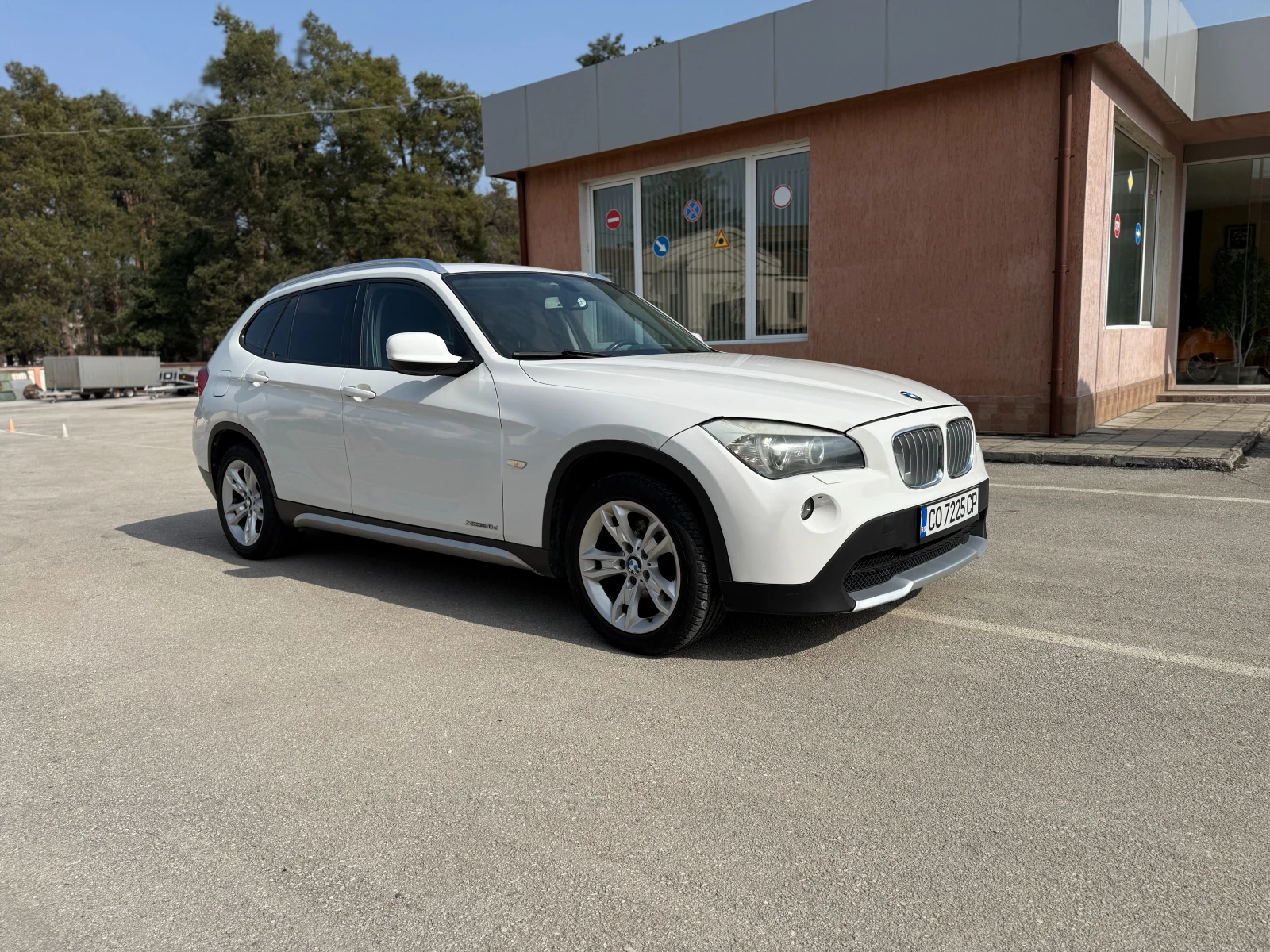 BMW X1 2.0 Xdrive, снимка 4 - Автомобили и джипове - 53712132