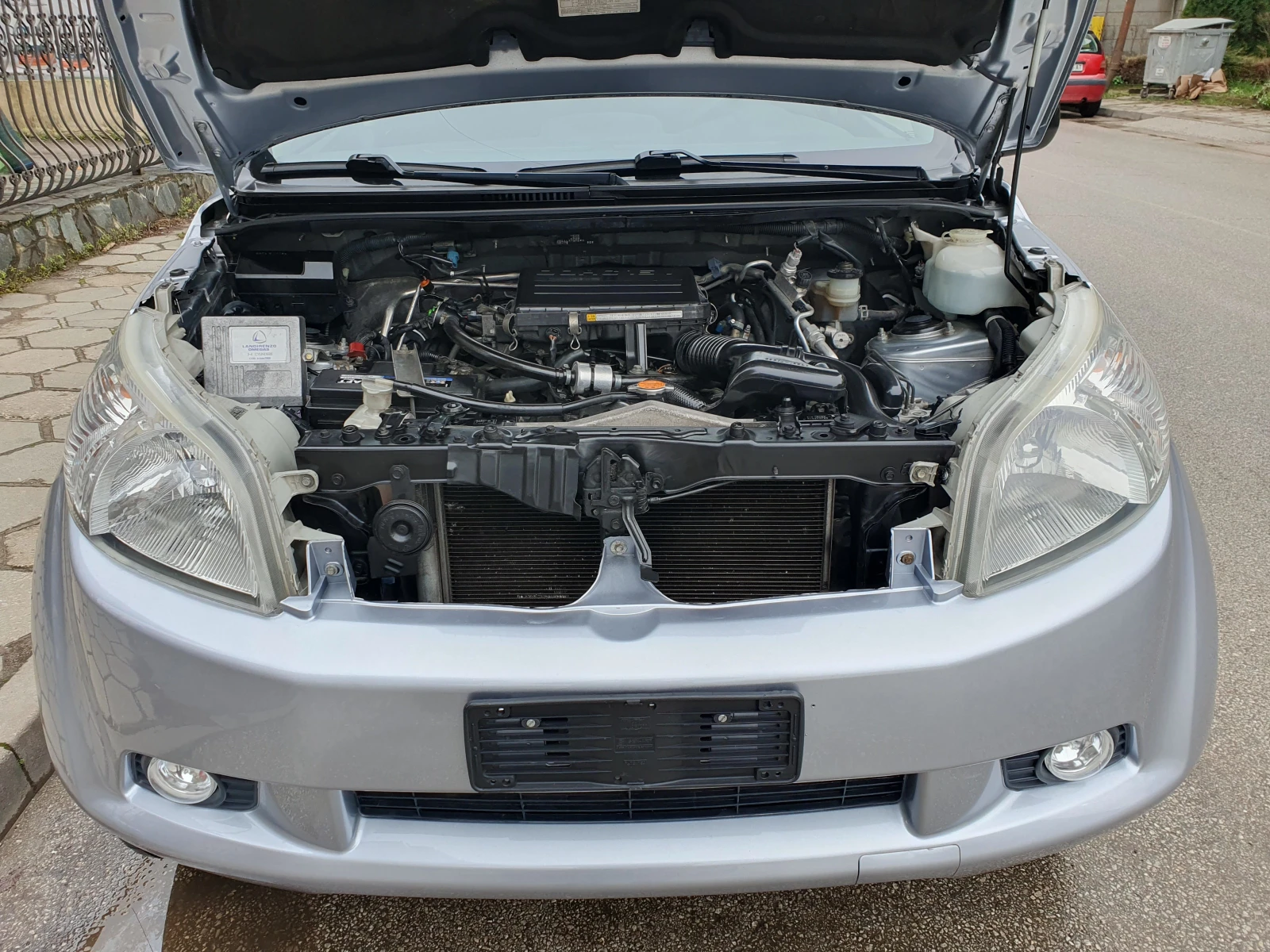 Daihatsu Terios 1.3 БЕНЗИН/ГАЗ 4Х4, снимка 8 - Автомобили и джипове - 54028929