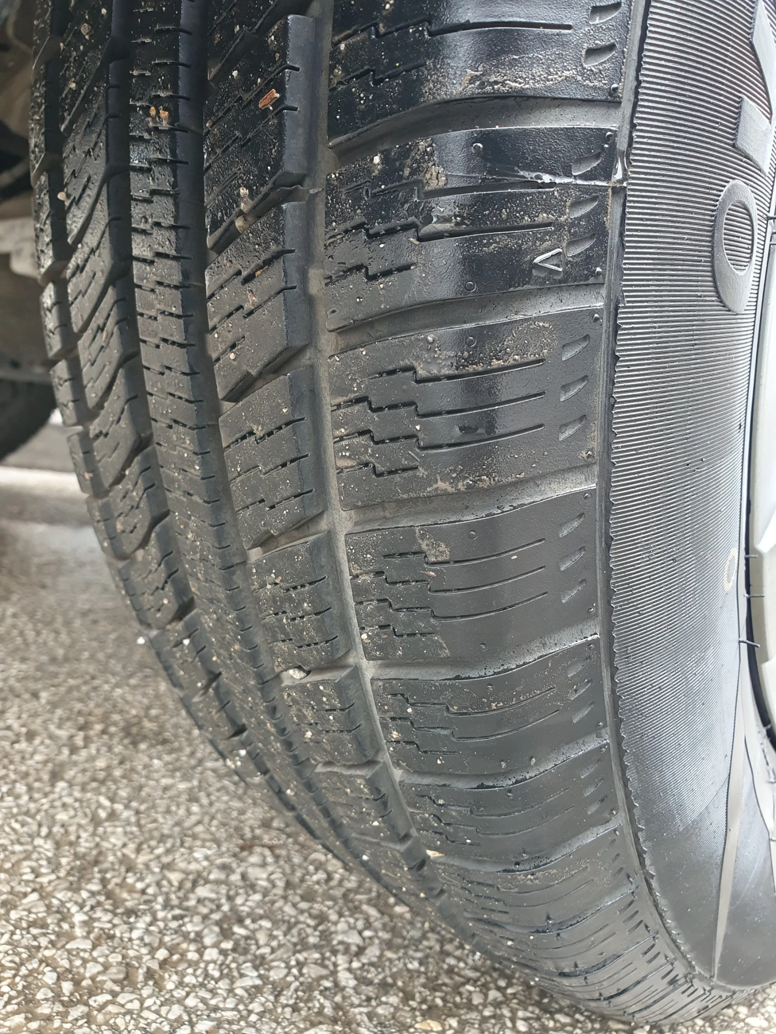 Daihatsu Terios 1.3 БЕНЗИН/ГАЗ 4Х4, снимка 16 - Автомобили и джипове - 54028929