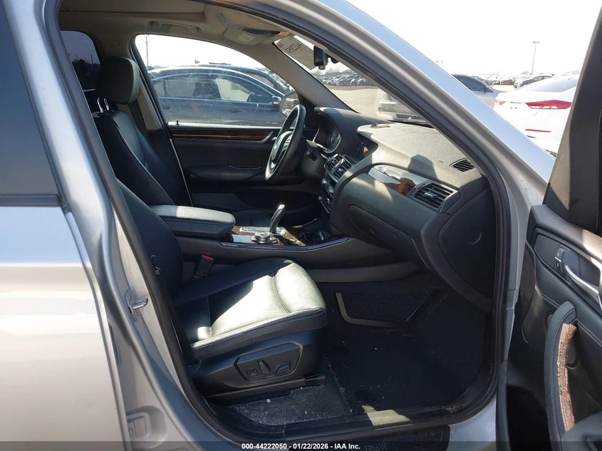 BMW X3 2l xDrive28I, снимка 5 - Автомобили и джипове - 54354105