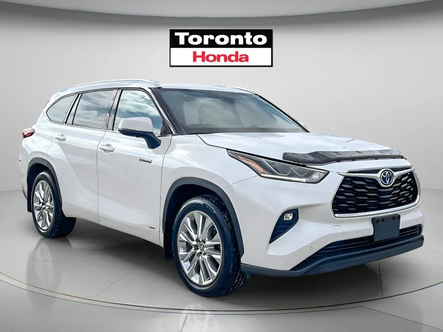 Toyota Highlander HYBRID LIMITED * 8 МЕСТЕН * AWD * CARFAX * , снимка 3 - Автомобили и джипове - 54418096