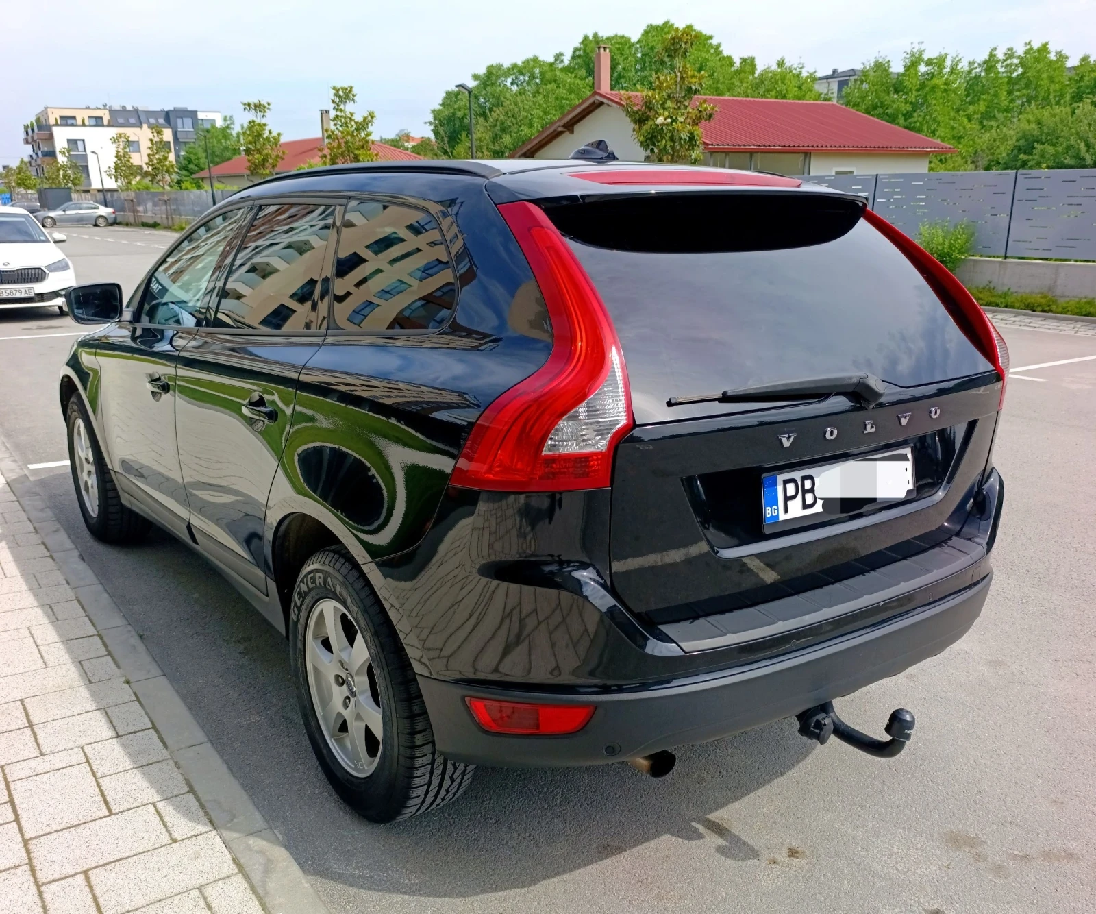 Volvo XC60 D3 163 кс Автоматик, снимка 12 - Автомобили и джипове - 54796891