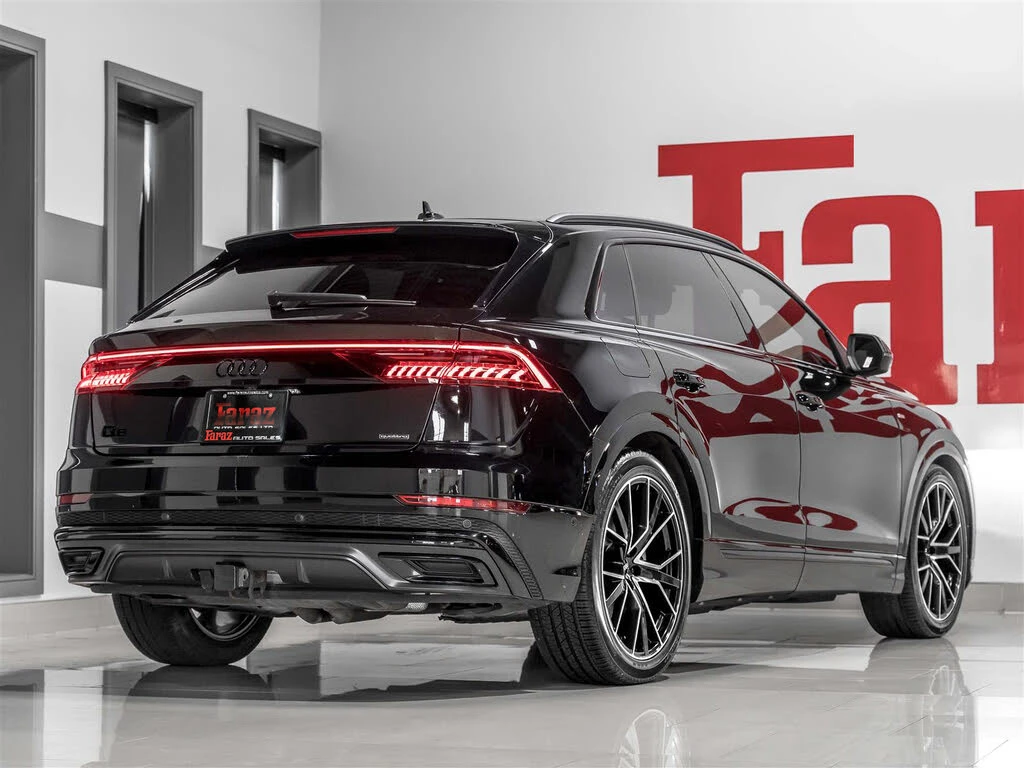 Audi Q8 TECHNIK 55 TFSI S-LINE| BANG&OLUFSEN| MATRIX| ПАНО, снимка 3 - Автомобили и джипове - 54883463