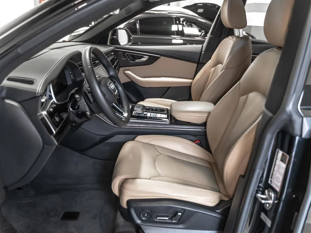 Audi Q8 TECHNIK 55 TFSI S-LINE| BANG&OLUFSEN| MATRIX| ПАНО, снимка 5 - Автомобили и джипове - 54883463