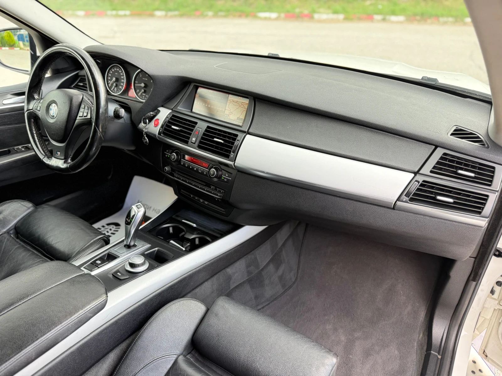 BMW X5 3.0d Навигация/Клима/Кожа/Подгрев/Ксенон, снимка 14 - Автомобили и джипове - 54887293