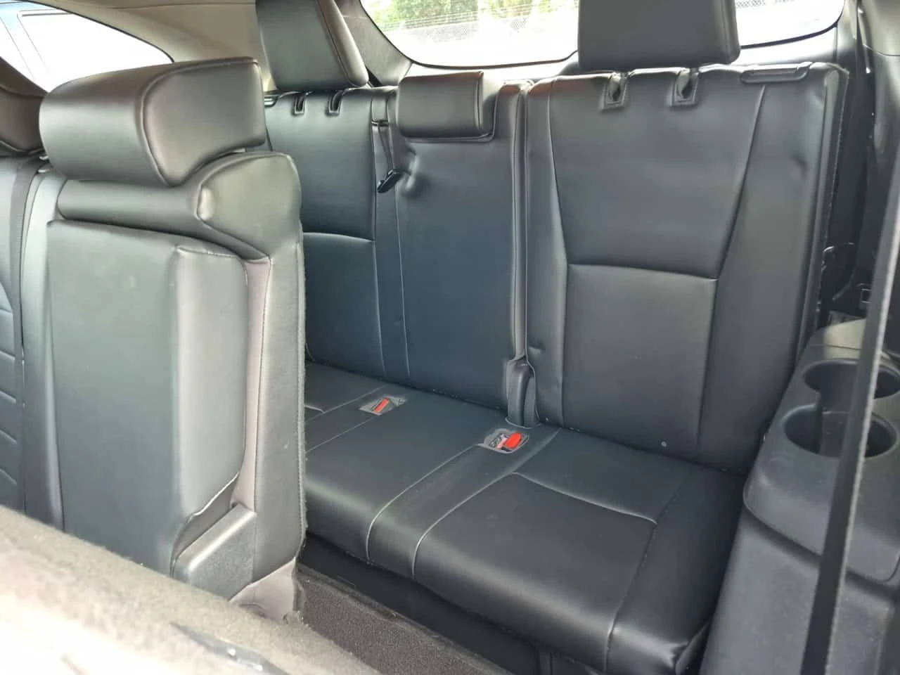 Toyota Highlander XLE| ПОДГРЕВИ| ПАНО| 2 КЛЮЧА| 7 МЕСТЕН| , снимка 12 - Автомобили и джипове - 55234059