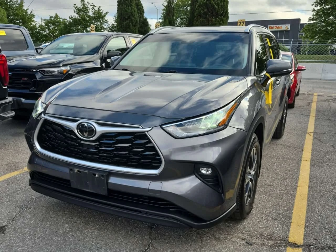 Toyota Highlander XLE| ПОДГРЕВИ| ПАНО| 2 КЛЮЧА| 7 МЕСТЕН| 