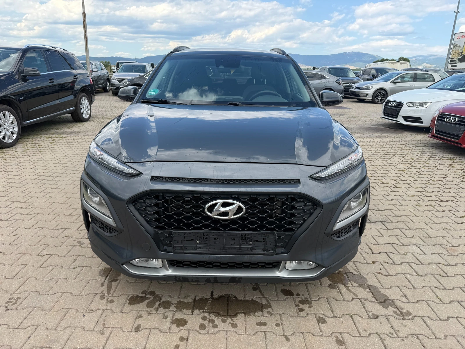 Hyundai Kona 1.6CRDI NAVI/KAMERA EURO 6, снимка 3 - Автомобили и джипове - 55447924