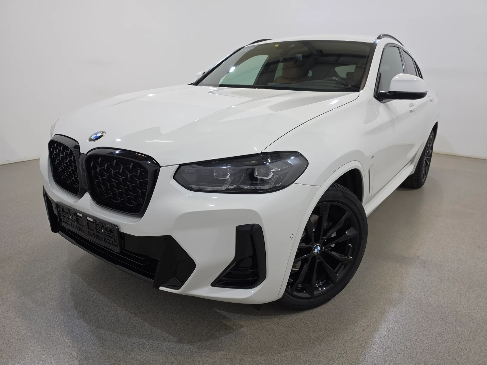 BMW X4 xDrive20d Mild-Hybrid M-Sport, снимка 2 - Автомобили и джипове - 56085245