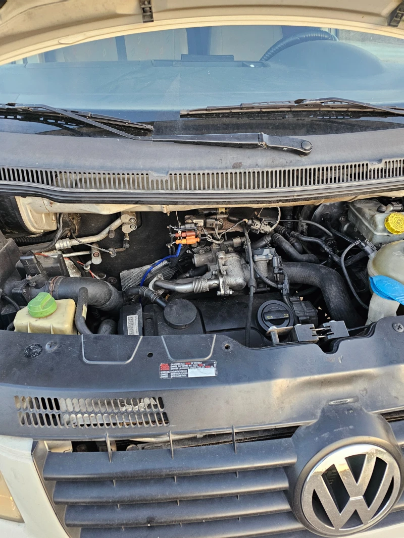 VW Transporter, снимка 2 - Бусове и автобуси - 51977179