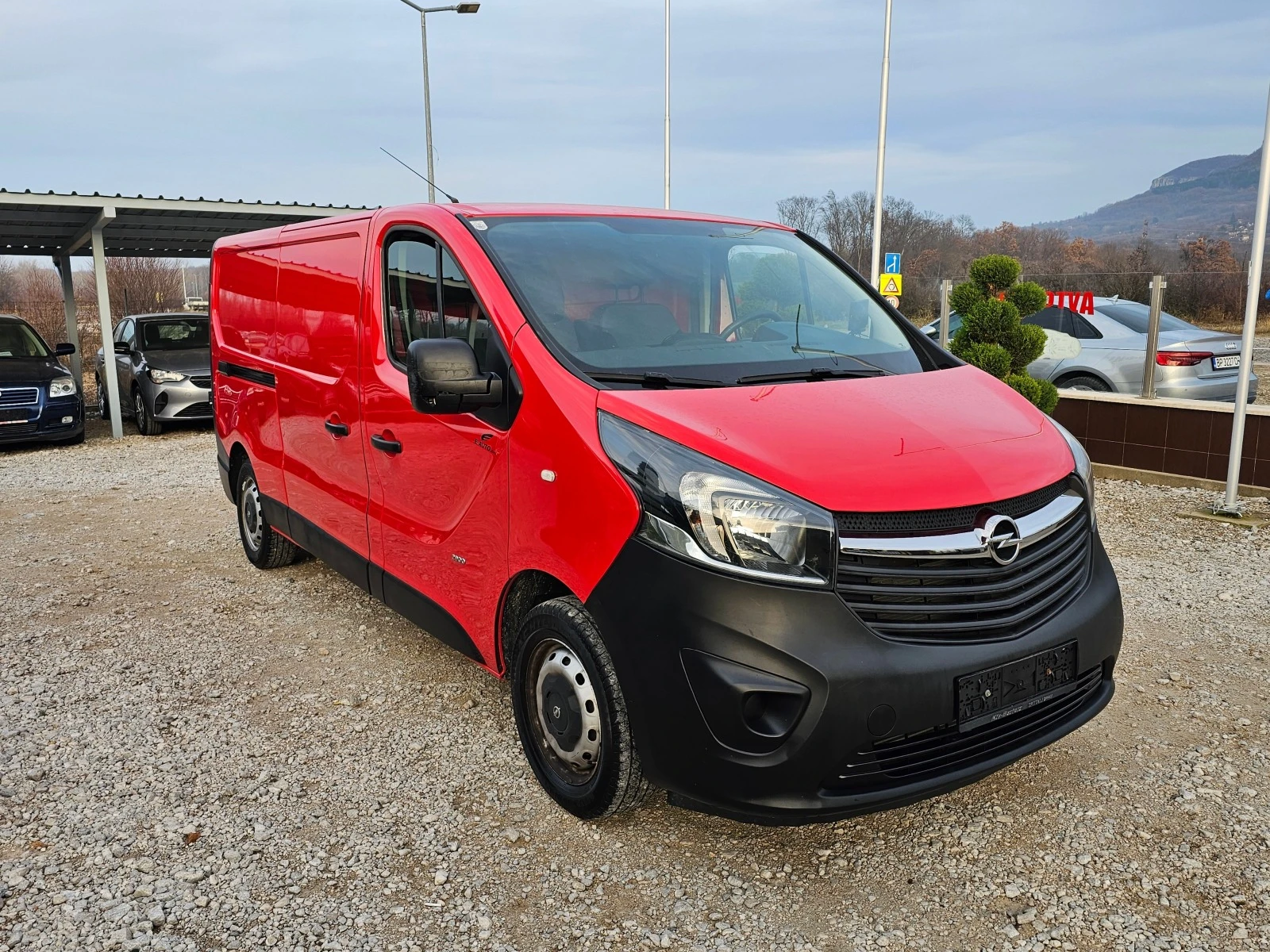 Opel Vivaro 1.6 BITURBO 120кс ! ! ДЪЛГА БАЗА ! ! КЛИМАТИК - изображение 7