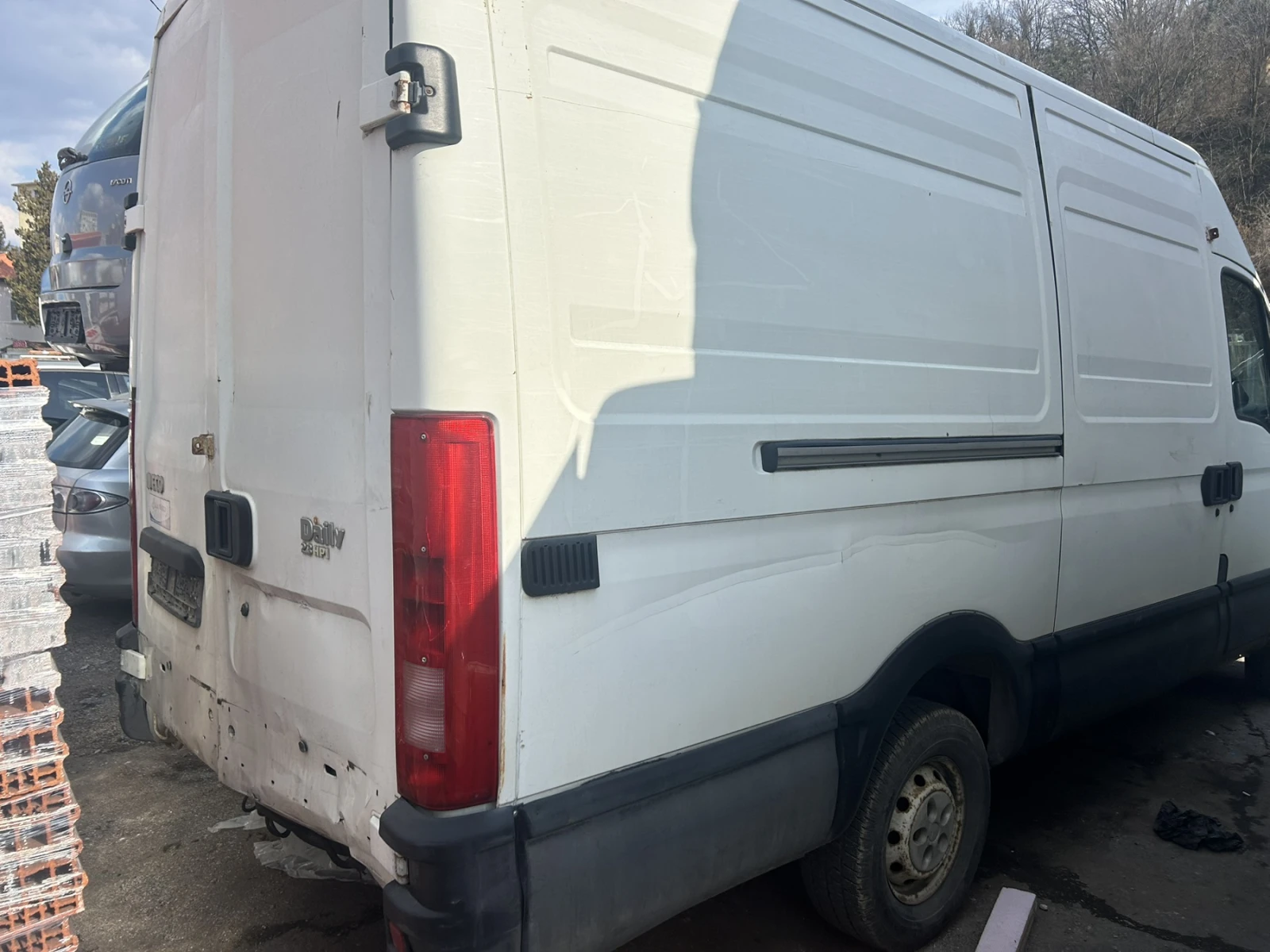 Iveco Daily 2.3 HPI, снимка 3 - Бусове и автобуси - 53736037