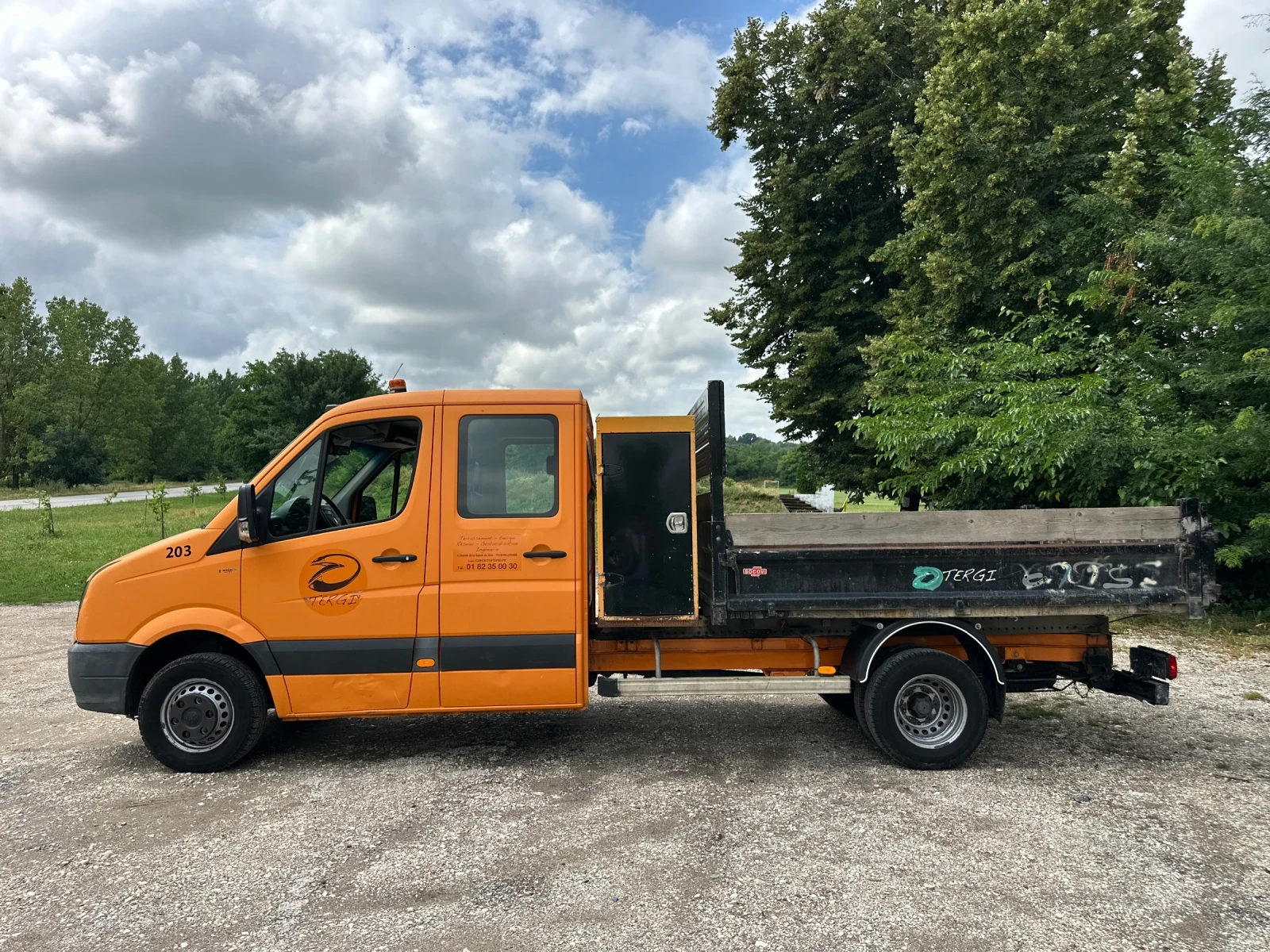 VW Crafter Crafter 50 свален на 3, 5т, снимка 9 - Бусове и автобуси - 55038549