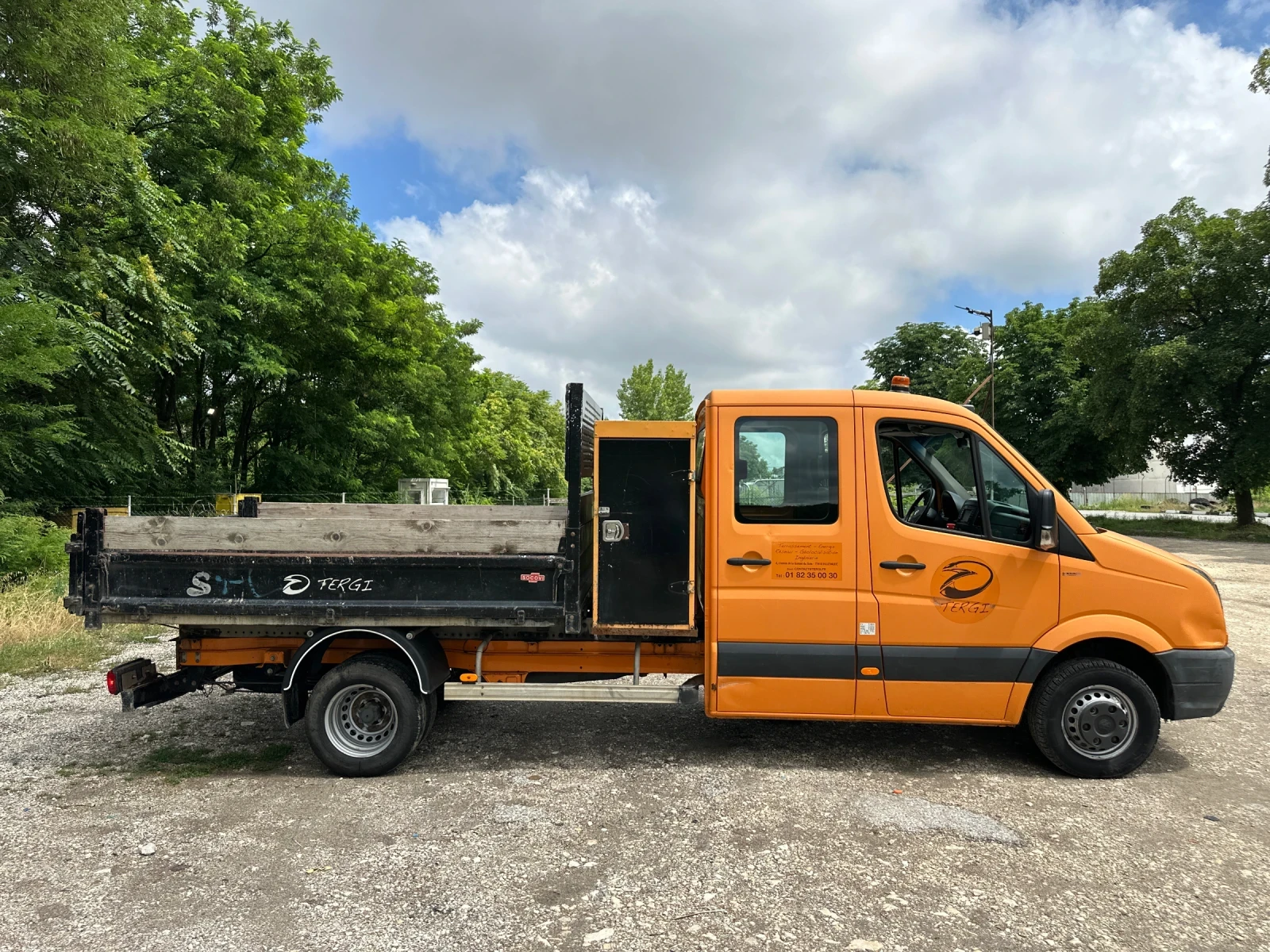 VW Crafter Crafter 50 свален на 3, 5т, снимка 8 - Бусове и автобуси - 55038549