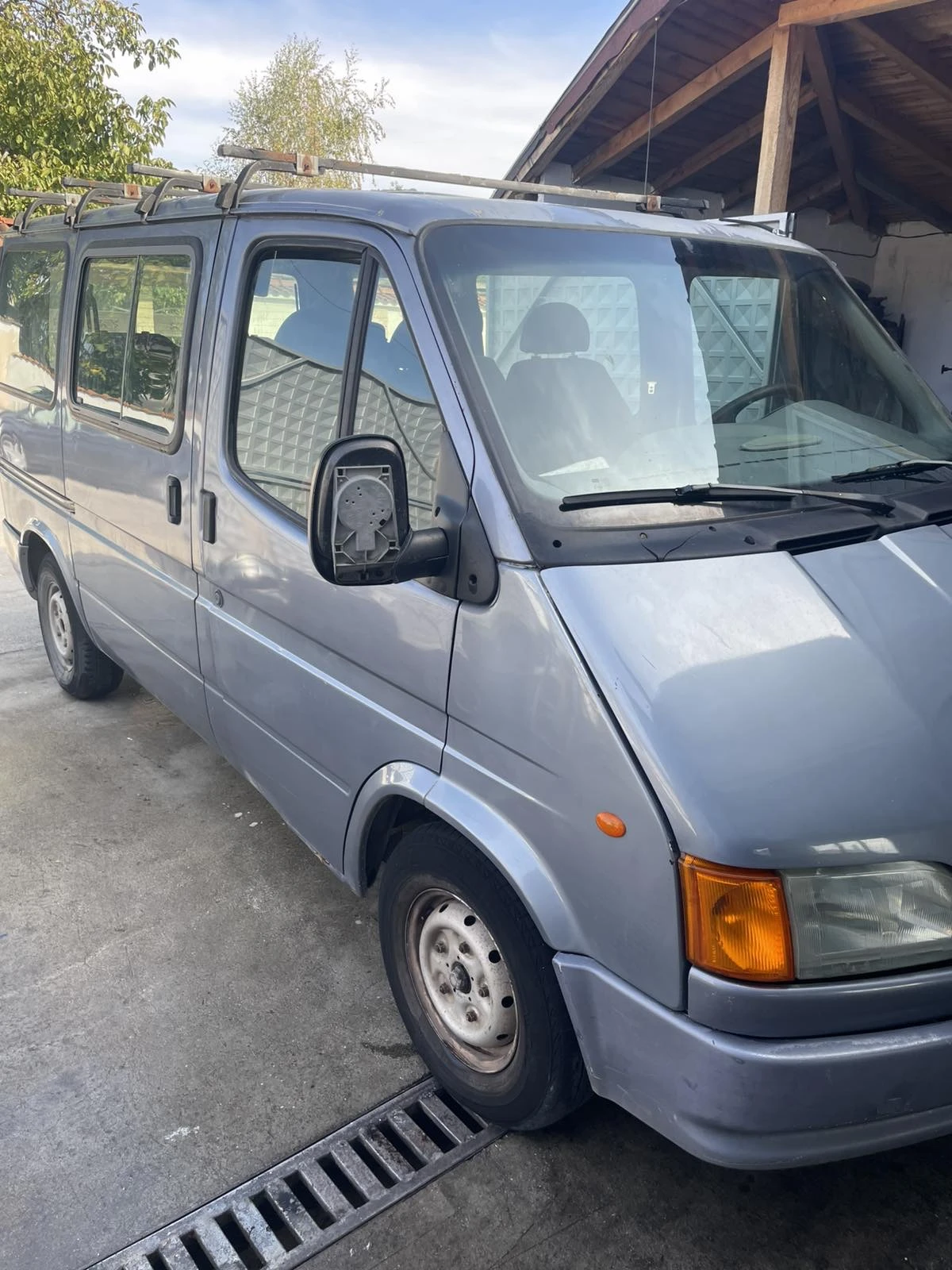 Ford Transit 2.5 TD klima, снимка 2 - Бусове и автобуси - 56417143