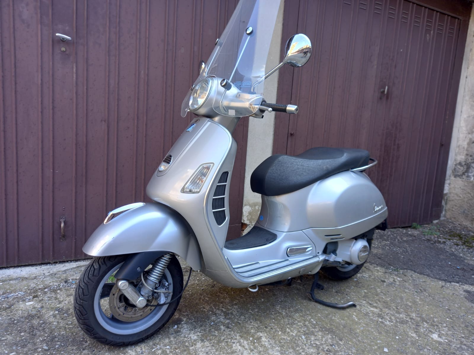 Vespa GTS 250ie - изображение 4