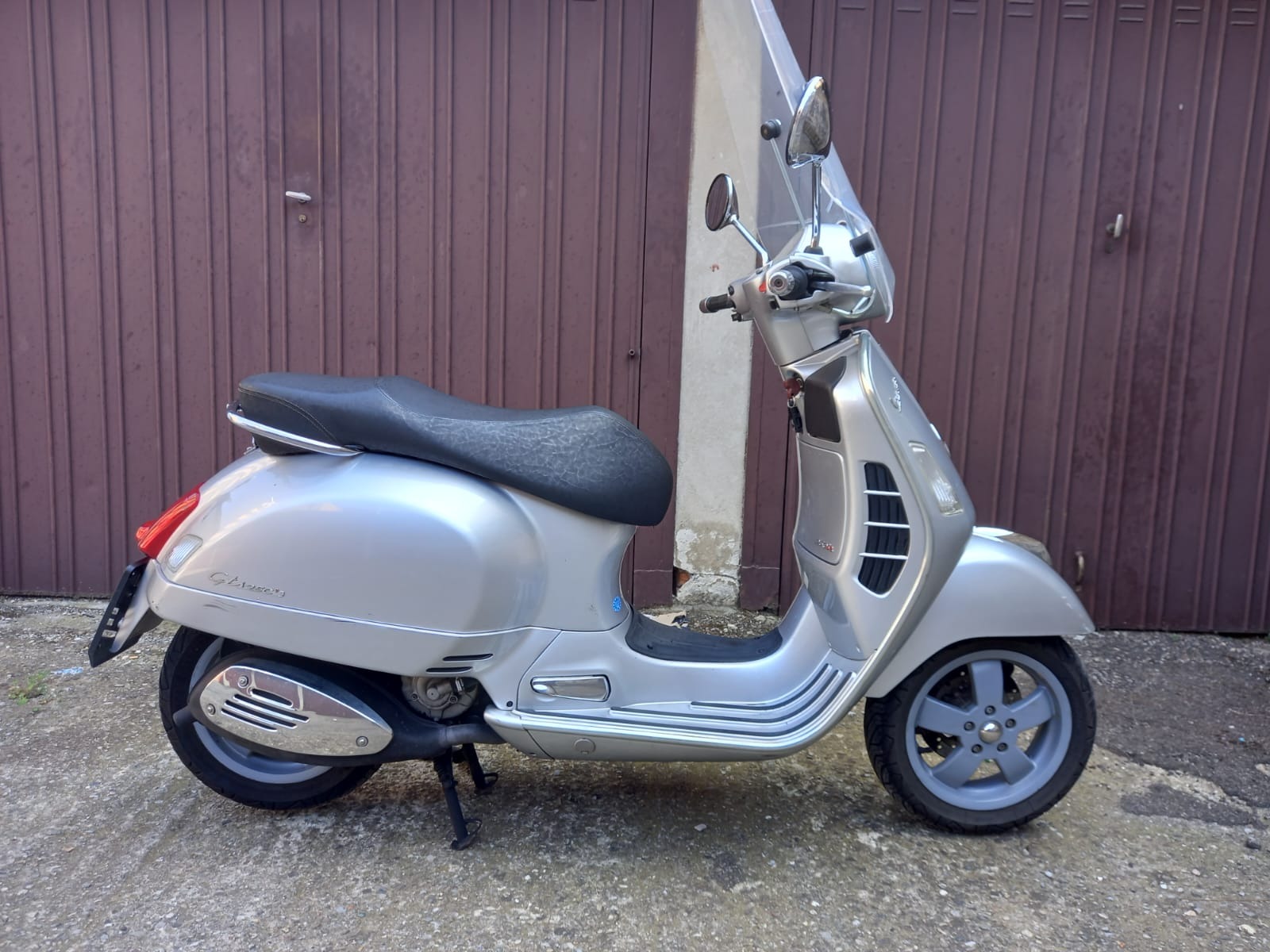 Vespa GTS 250ie - изображение 3