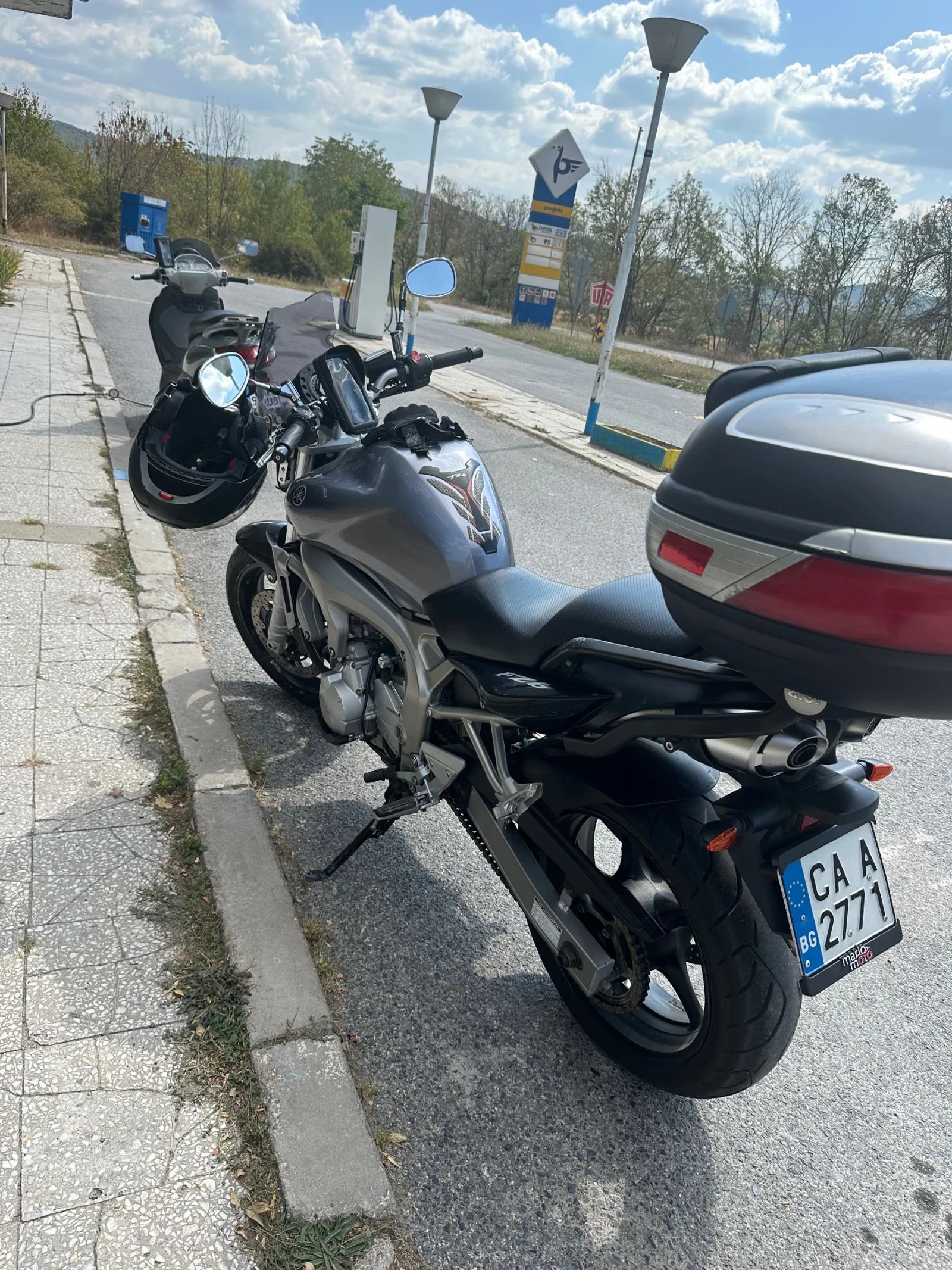 Yamaha FZ6N Турър - изображение 3