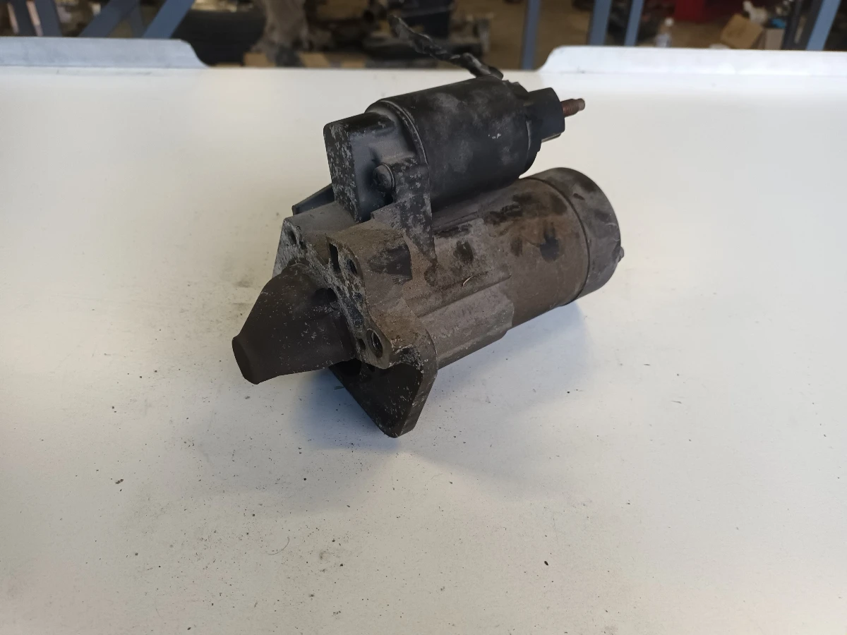 стартер Дачия Логан 1.5дци