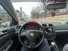 VW Golf, снимка 10 - Автомобили и джипове - 44924308