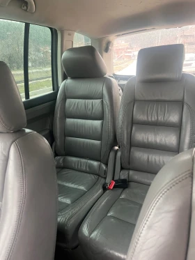 VW Touran - 2200 € / 4302.83 лв. - 34733707 7